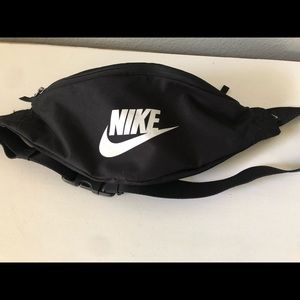 Nike Fannypack